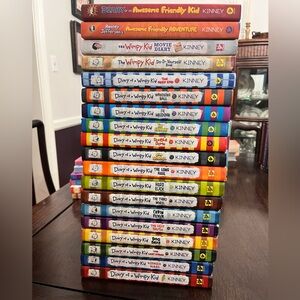 Diary of a Wimpy Kid Book Set - Multicolor